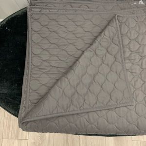 Grey King Sized Coverlet